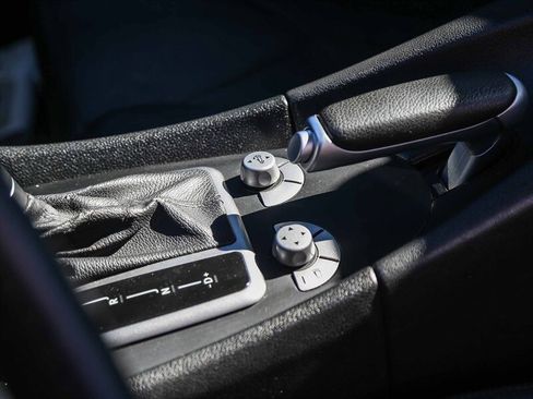 Used 2006 Mercedes-Benz SLK 350 image 30