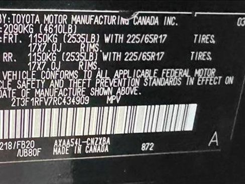 Used 2024 Toyota RAV4 LE AWD/4WD image 22