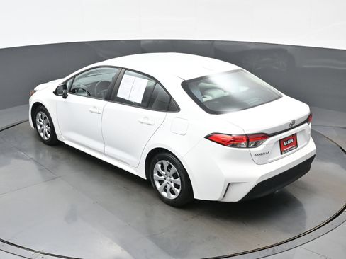 Used 2023 Toyota Corolla LE FWD image 36
