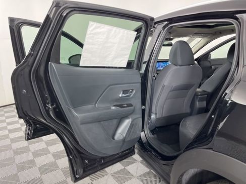 New 2026 Nissan Kicks SV w/ SV Premium Package image 39