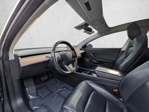 Used 2018 Tesla Model 3 Long Range image 15