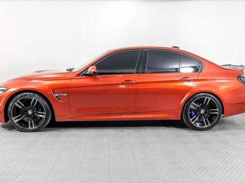 Used 2018 BMW M3 SEDAN image 3