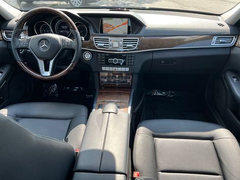 Used 2014 Mercedes-Benz E 350 Sedan image 16