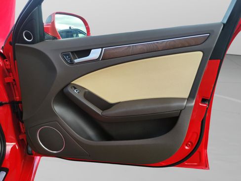 Used 2015 Audi A4 2.0T Premium Plus w/ Technology Package image 27