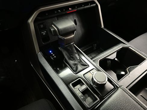 Used 2022 Toyota Tundra SR5 image 20