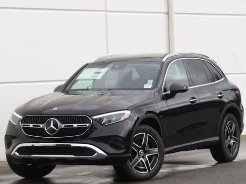 New 2026 Mercedes-Benz GLC 300 4MATIC image 1