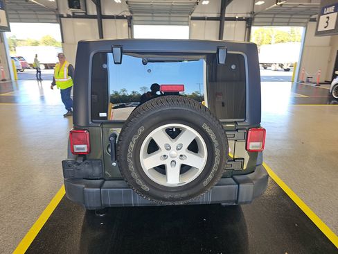 Used 2016 Jeep Wrangler Unlimited Sport w/ Quick Order Package 24S image 7