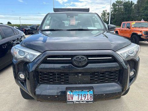 Certified 2023 Toyota 4Runner SR5 Premium w/ Moonroof Package AWD/4WD image 8
