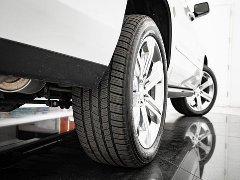 Used 2019 GMC Yukon Denali w/ Denali Ultimate Package image 54