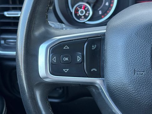 Used 2025 RAM 2500 Big Horn AWD/4WD image 33
