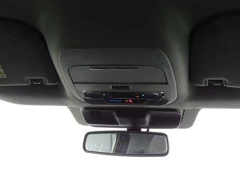 Used 2022 Ford F150 Lariat image 25