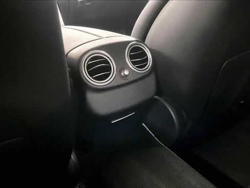 Used 2022 Mercedes-Benz E 350 Sedan image 26