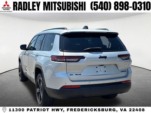Used 2023 Jeep Grand Cherokee L Limited w/ Black Appearance Package AWD/4WD image 22