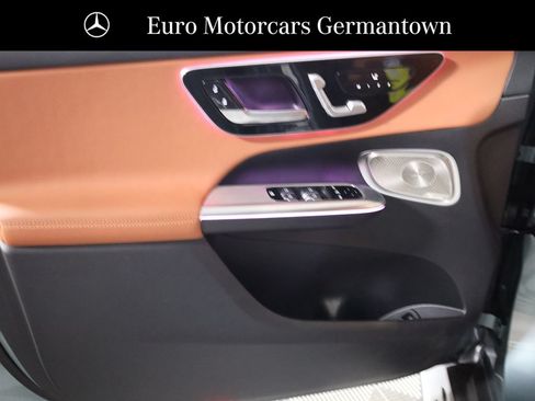 Used 2026 Mercedes-Benz GLC 300 4MATIC image 10