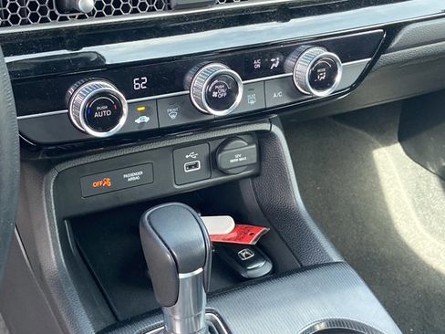Used 2023 Honda Civic Sport image 38
