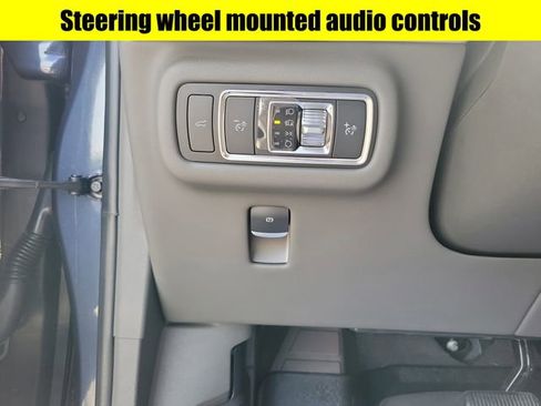 Used 2024 Lincoln Nautilus Reserve w/ Equipment Group 202A AWD/4WD image 19