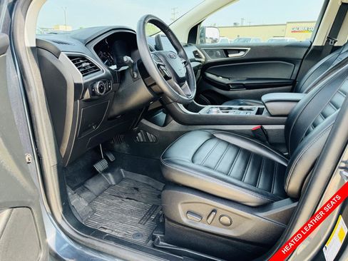Used 2024 Ford Edge SEL w/ Convenience Package AWD/4WD image 3