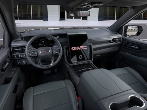 New 2026 GMC Yukon XL AT4 AWD/4WD image 15