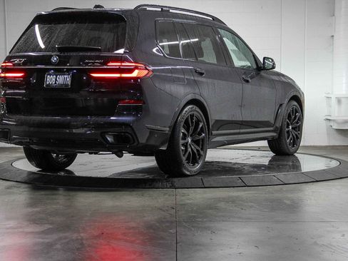 Certified 2023 BMW X7 xDrive40i w/ M Sport Package image 6