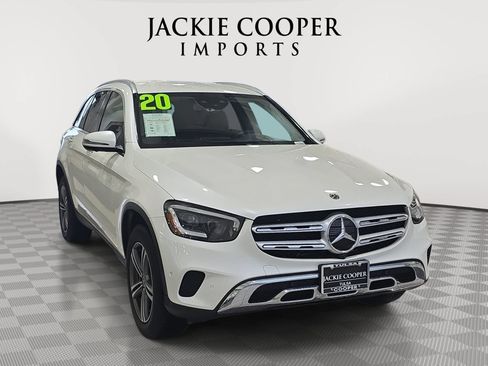 Used 2020 Mercedes-Benz GLC 300 4MATIC image 3