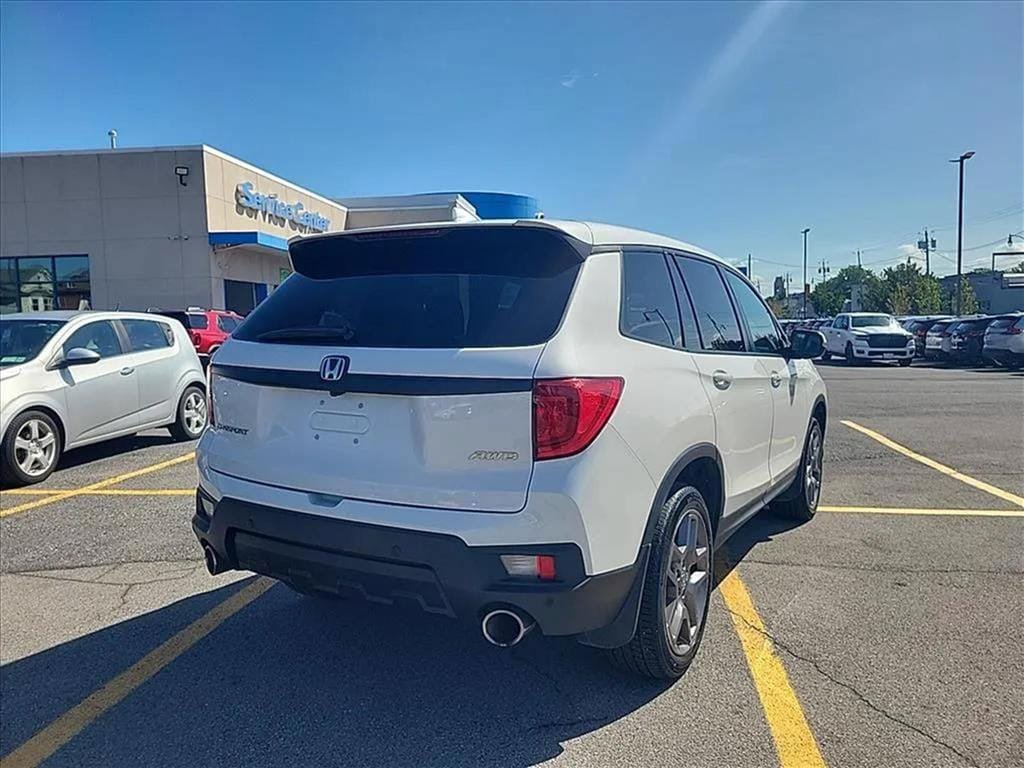 Used 2023 Honda Passport EX-L image 5