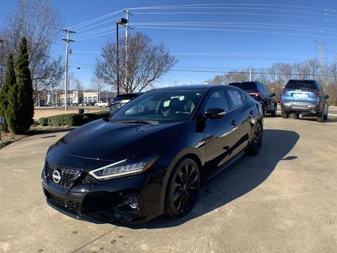 Used 2023 Nissan Maxima SR w/ Sport Mat Group image 1