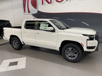 New 2026 Nissan Frontier SV w/ SV Convenience Package