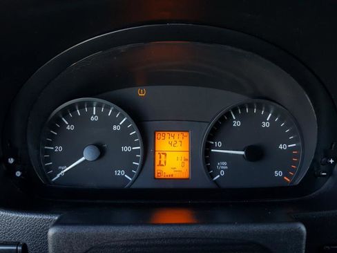 Used 2014 Mercedes-Benz Sprinter 2500 image 17