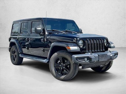Used 2020 Jeep Wrangler Unlimited Sahara AWD/4WD image 11