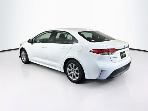 Used 2026 Toyota Corolla LE FWD image 5
