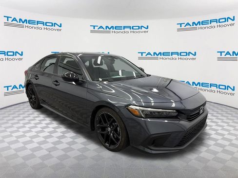 Used 2023 Honda Civic Sport image 7