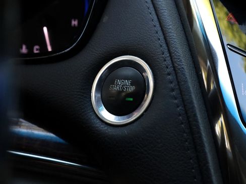 Used 2014 Cadillac CTS Luxury image 9