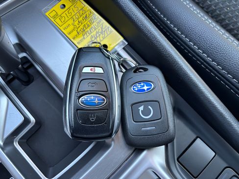 Used 2023 Subaru Forester Premium AWD/4WD image 12