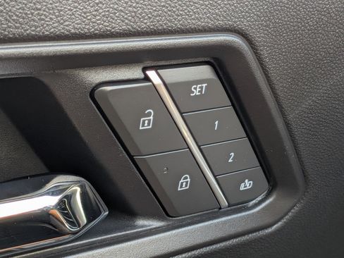 New 2026 GMC Canyon AT4 w/ Technology Plus Package AWD/4WD image 23