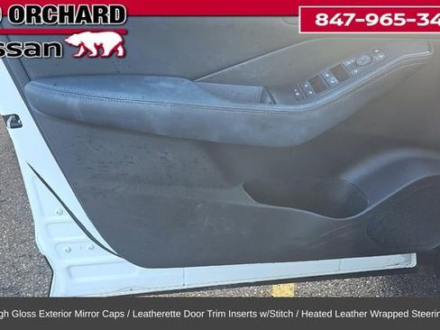 Used 2023 Nissan Rogue SV w/ SV Premium B Package image 9