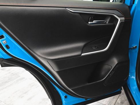 Used 2019 Toyota RAV4 Adventure w/ Advanced Technology Package image 10