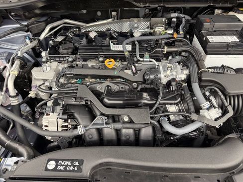 Used 2026 Toyota Corolla Cross L FWD image 38