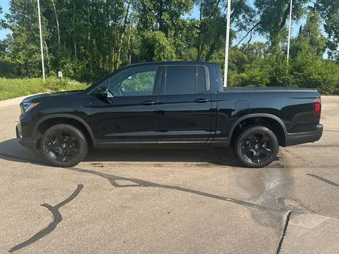 Used 2024 Honda Ridgeline Black Edition image 2