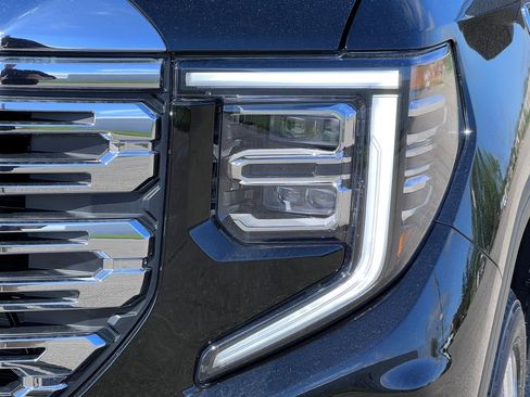 New 2026 GMC Sierra 1500 Denali AWD/4WD image 39