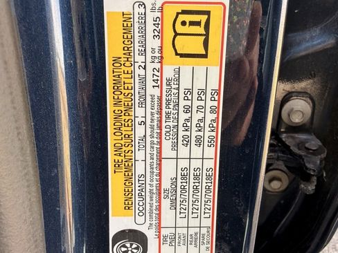 Used 2022 GMC Sierra 2500 SLT w/ SLT Convenience Package image 46