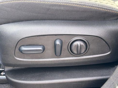 Used 2024 Chevrolet Equinox LT image 15