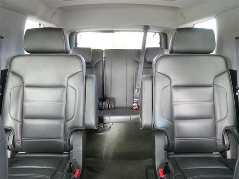 Used 2017 GMC Yukon Denali image 18