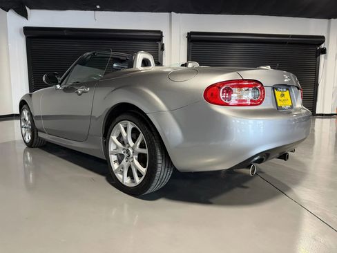 Used 2014 MAZDA MX-5 Miata Grand Touring w/ Premium Package RWD image 5