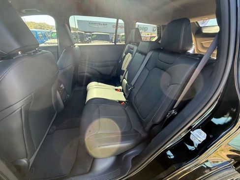 New 2026 Jeep Cherokee Limited image 10