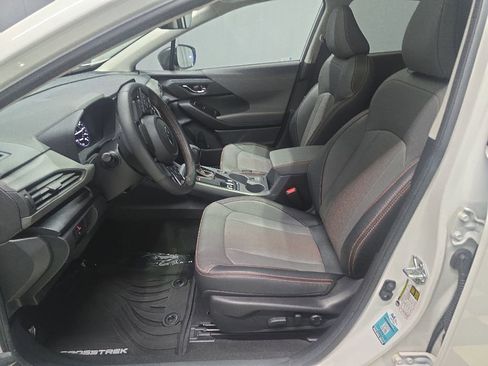 Certified 2025 Subaru Crosstrek 2.5i Limited w/ Popular Package #3A AWD/4WD image 14