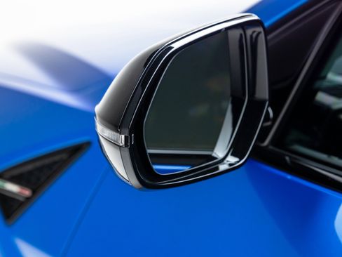 Used 2019 Lamborghini Urus image 33