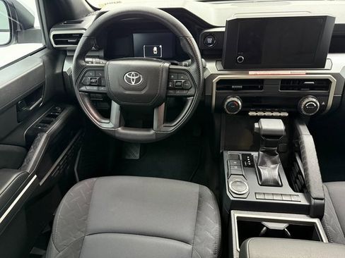 Used 2025 Toyota Tacoma SR5 image 30