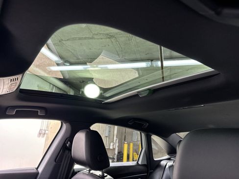 Used 2025 Volkswagen Jetta GLI Autobahn image 26