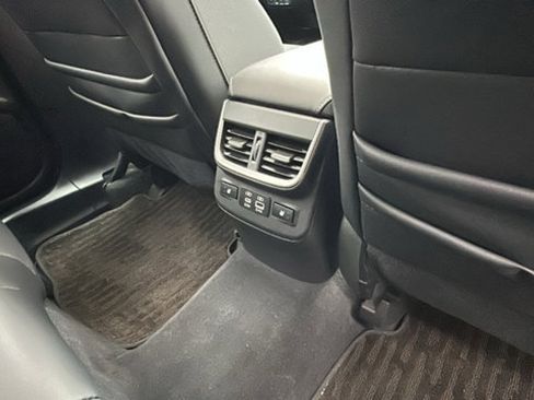 Used 2025 Subaru Outback Limited XT image 27