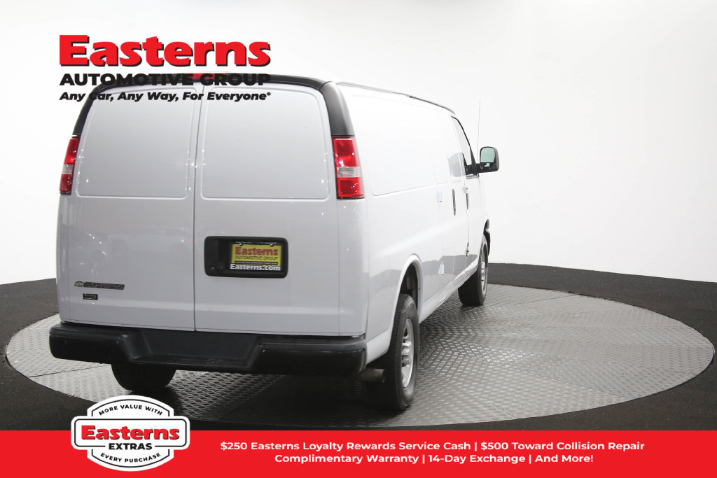 Used 2019 Chevrolet Express 2500 Extended RWD image 37